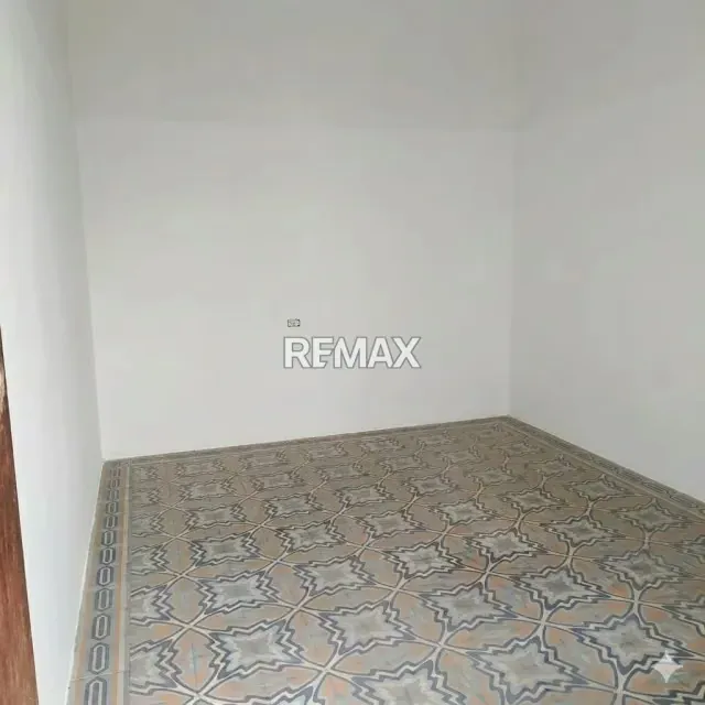 casa en venta Ubicada estratégicamente en pleno centro, bajando de la calle 9 - 16