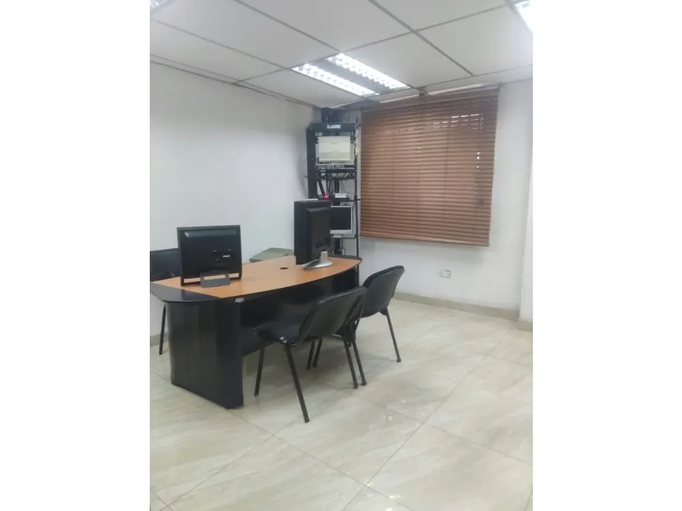 Vendo galpón 933m2 Puente Hierro 8408 - 11