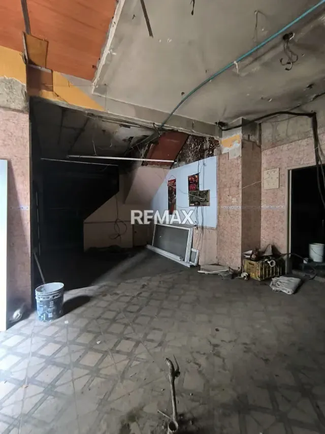 VENTA LOCAL COMERCIAL SABANA GRANDE A PIE DE CALLE - 6