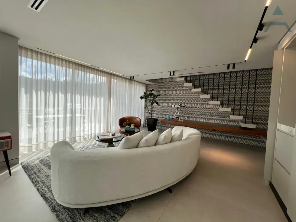 Se vende Apto Duplex 335m² 4h+1s/5b+1s/6p Escampadero - 12