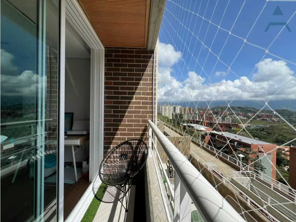 Se vende Apto Duplex 335m² 4h+1s/5b+1s/6p Escampadero - 3