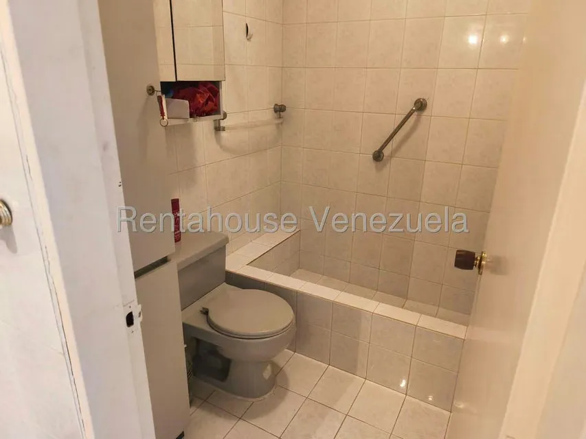 Apartamento (1 Nivel) en Venta en Los Naranjos del Cafetal, Distrito Metropolitano - 8