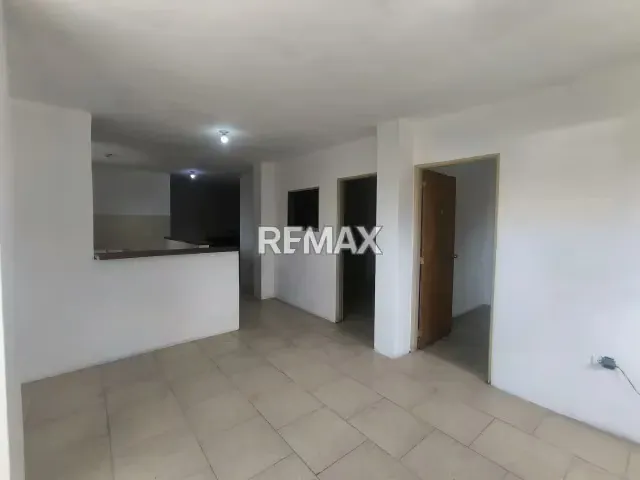Casa edificio comercial en venta en Petare, Mirador del Este sector El Nazareno - 12