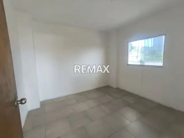 Casa edificio comercial en venta en Petare, Mirador del Este sector El Nazareno - 13