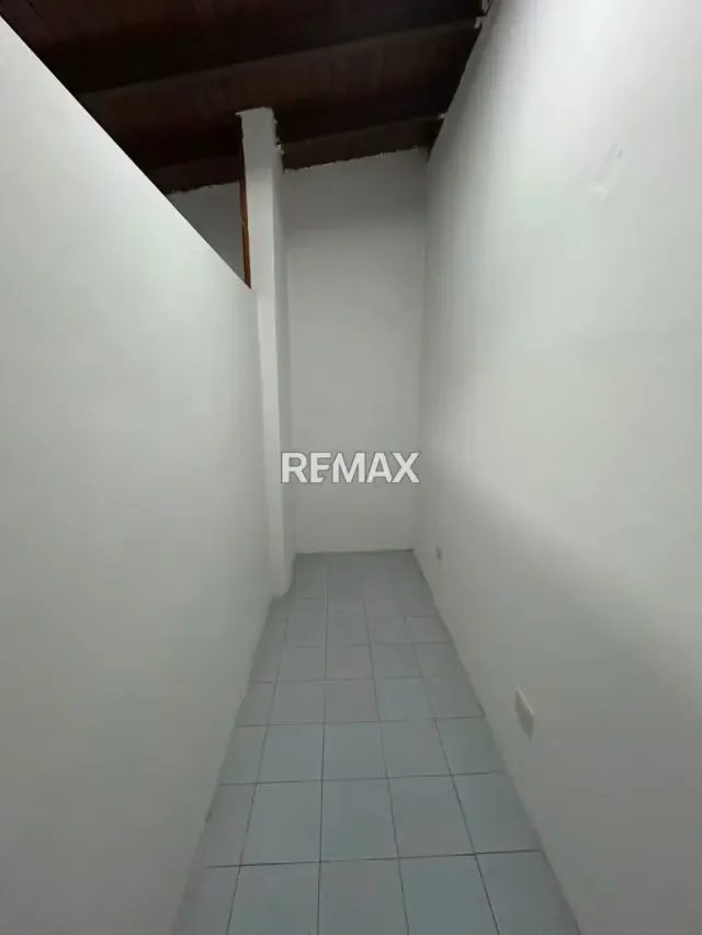 En alquiler consultorio médico. - 3