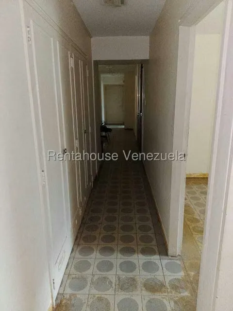 Apartamento (1 Nivel) en Venta en Santa Eduvigis, Distrito Metropolitano - 13