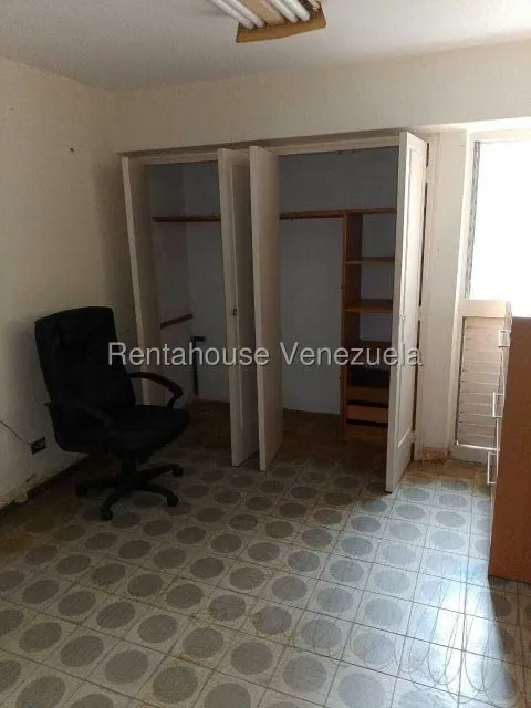 Apartamento (1 Nivel) en Venta en Santa Eduvigis, Distrito Metropolitano - 16