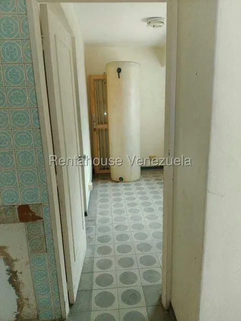 Apartamento (1 Nivel) en Venta en Santa Eduvigis, Distrito Metropolitano - 18