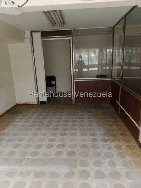 Apartamento (1 Nivel) en Venta en Santa Eduvigis, Distrito Metropolitano - 30
