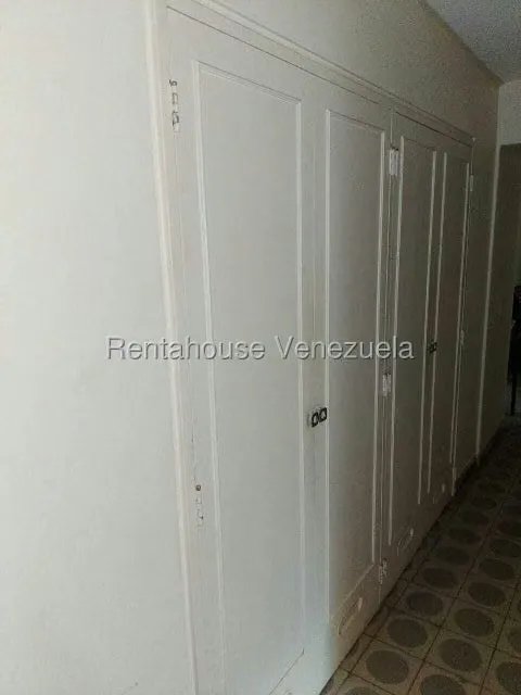 Apartamento (1 Nivel) en Venta en Santa Eduvigis, Distrito Metropolitano - 45