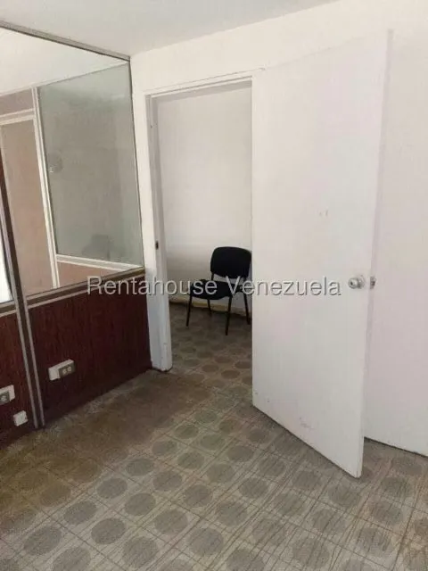 Apartamento (1 Nivel) en Venta en Santa Eduvigis, Distrito Metropolitano - 6