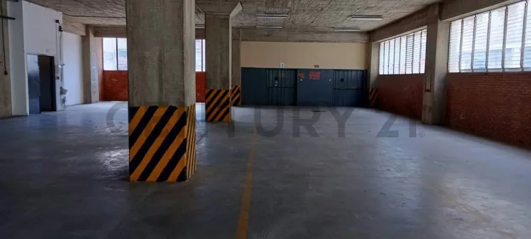 RD - ALQUILER LOCAL COMERCIAL INDUSTRIAL, RUIZ PINEDA. CARICUAO. - 3