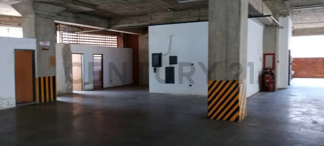 RD - ALQUILER LOCAL COMERCIAL INDUSTRIAL, RUIZ PINEDA. CARICUAO. - 5