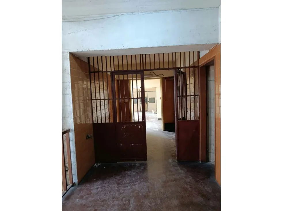 Alquilo planta industrial 270m2 Boleíta Norte 3202 - 3