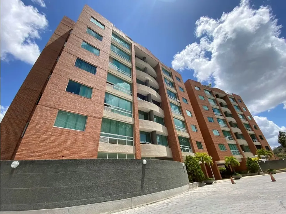 Vendo apartamento PB duplex 222m2 Lomas del Sol 9128