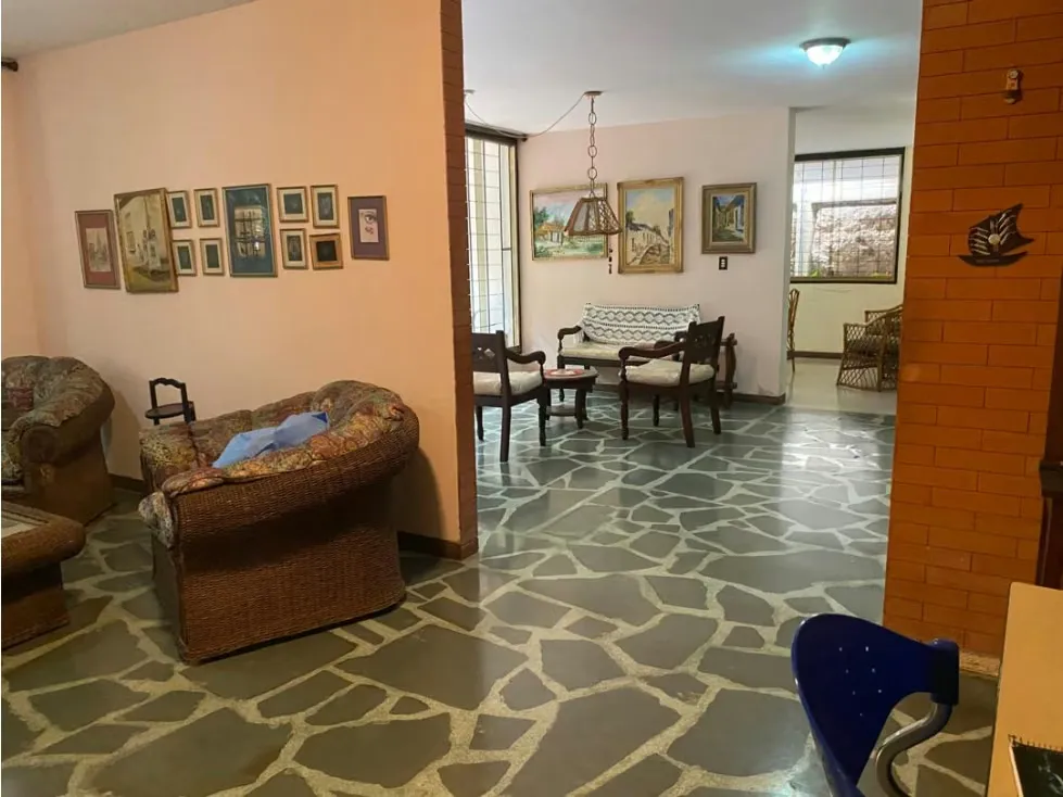 Vendo Casa en El Marqués de 2 Plantas - 11