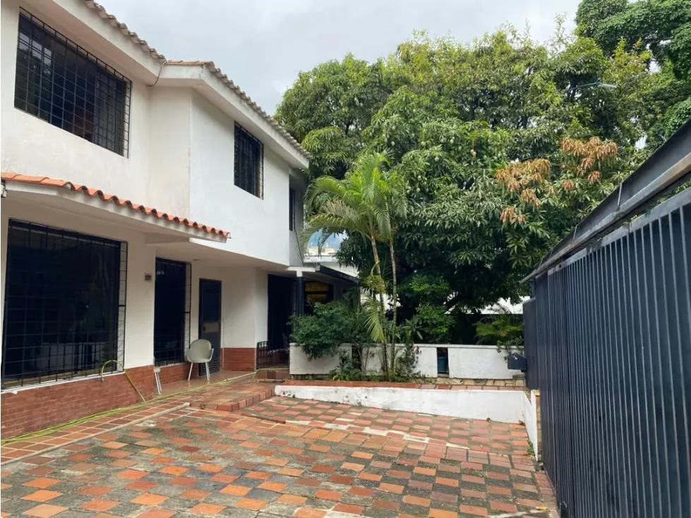 Vendo Casa en El Marqués de 2 Plantas - 2