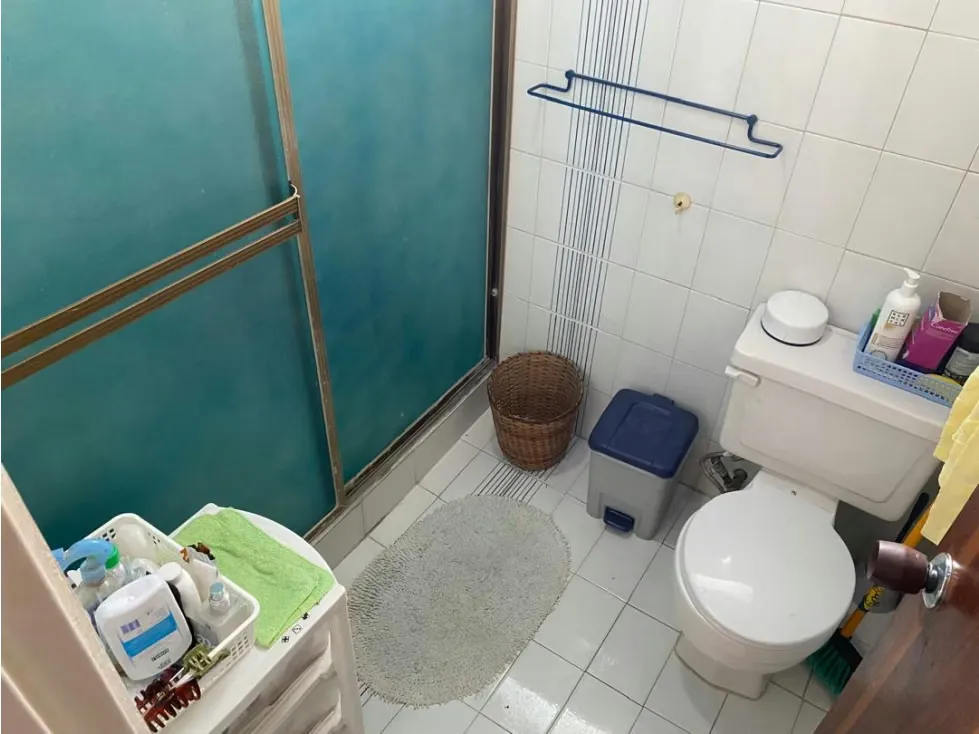 Vendo Casa en El Marqués de 2 Plantas - 24