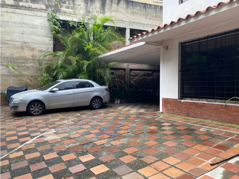 Vendo Casa en El Marqués de 2 Plantas - 3