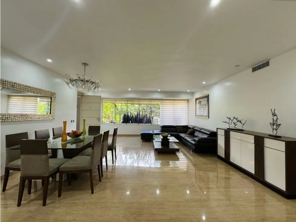 Se alquila apartamento 156m2 3H+S/2.5B+S/3P Campo Alegre - 5