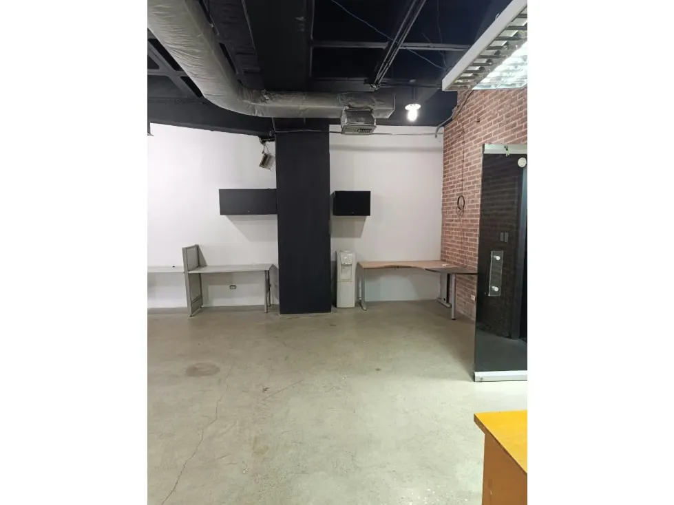 Oficina en Alquiler en Plaza Venezuela 128mts/2B - 11