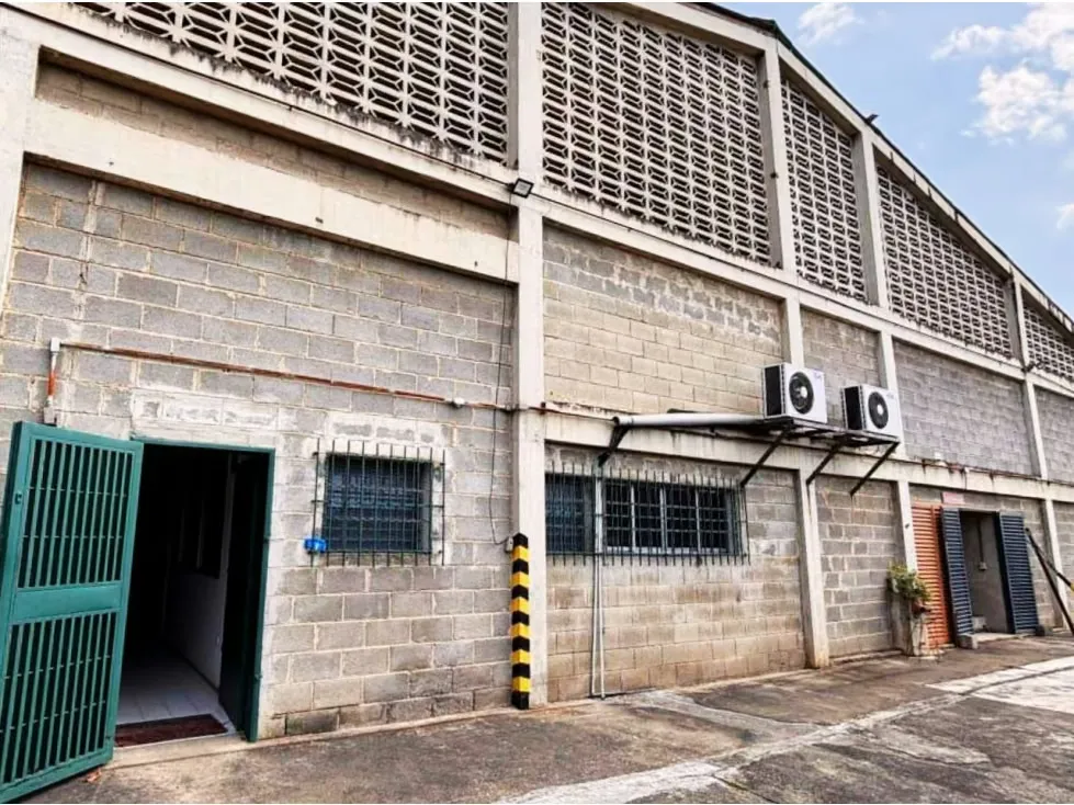 Galpon en Guarenas en alquiler en zona industrial - 5