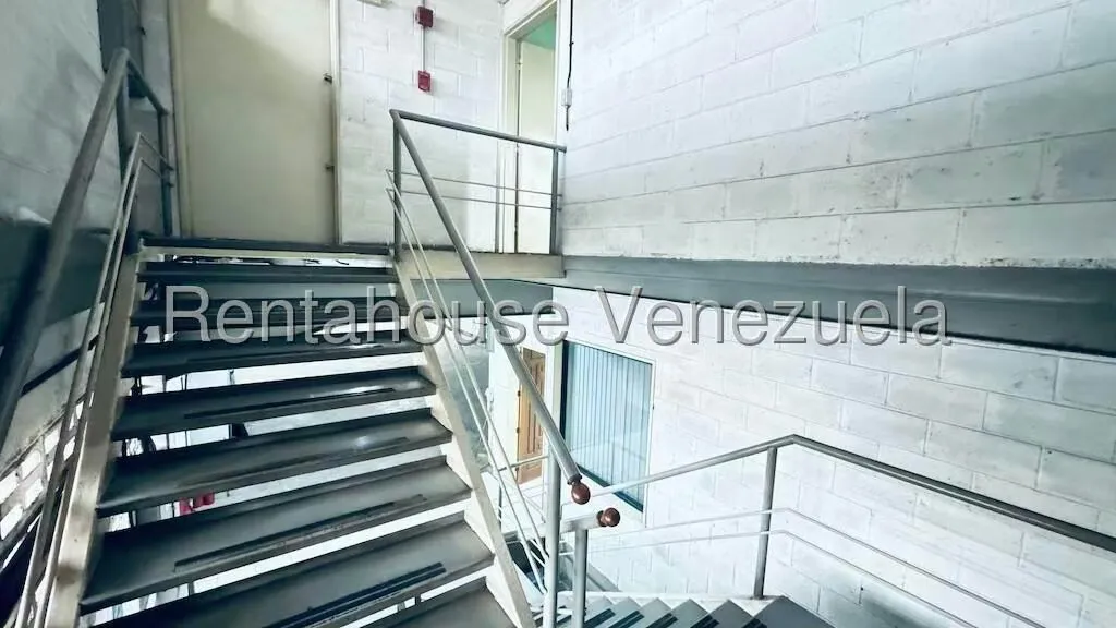Galpon - Deposito en Venta en Parroquia La Candelaria, Distrito Metropolitano - 14
