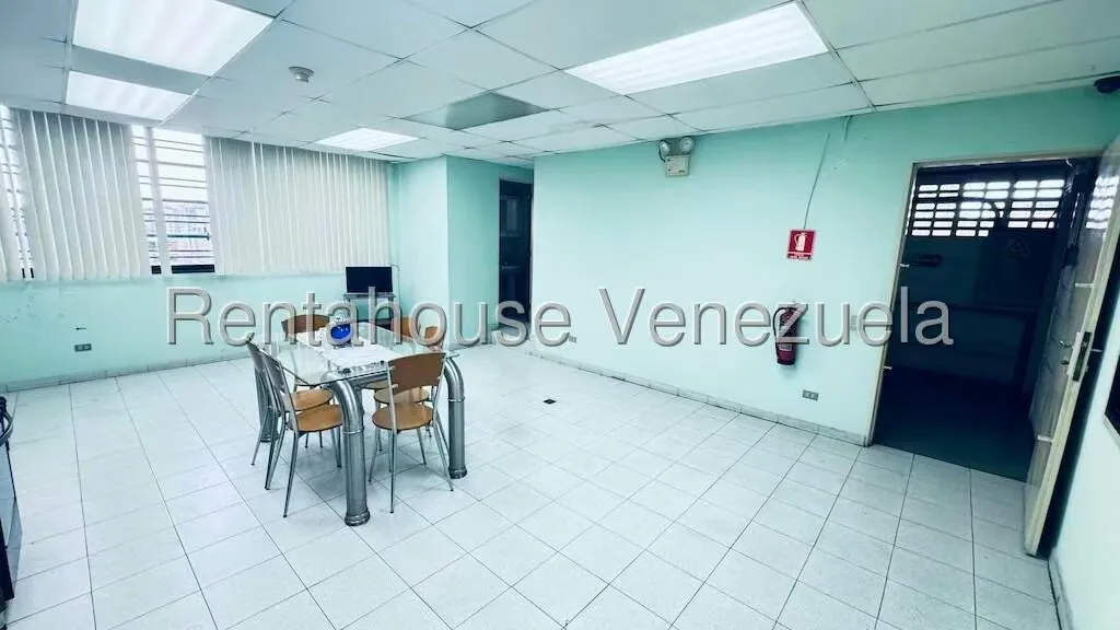 Galpon - Deposito en Venta en Parroquia La Candelaria, Distrito Metropolitano - 20