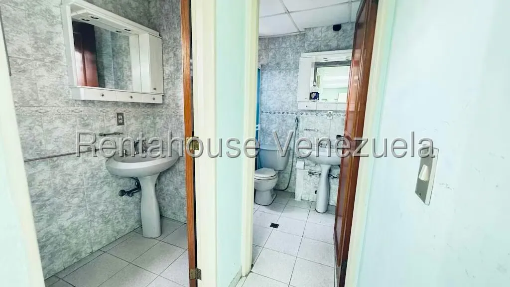 Galpon - Deposito en Venta en Parroquia La Candelaria, Distrito Metropolitano - 23