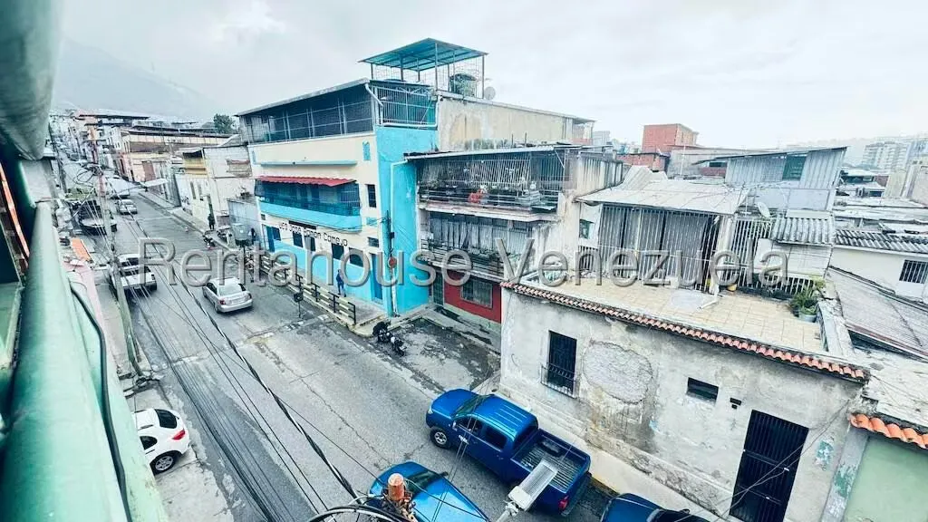 Galpon - Deposito en Venta en Parroquia La Candelaria, Distrito Metropolitano - 26