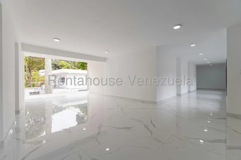 Casa (Duplex) en Venta en Country Club, Distrito Metropolitano - 16