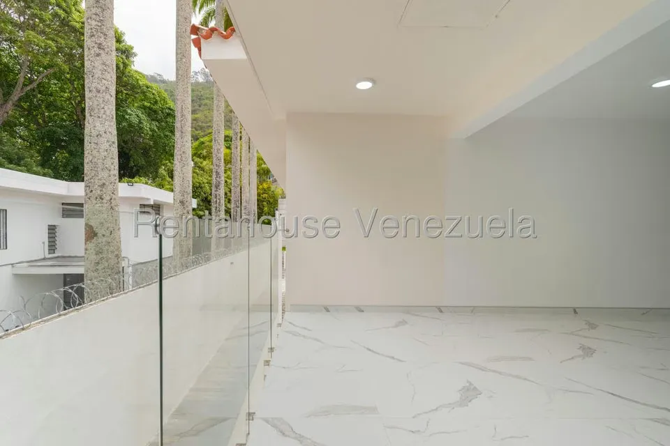 Casa (Duplex) en Venta en Country Club, Distrito Metropolitano - 39