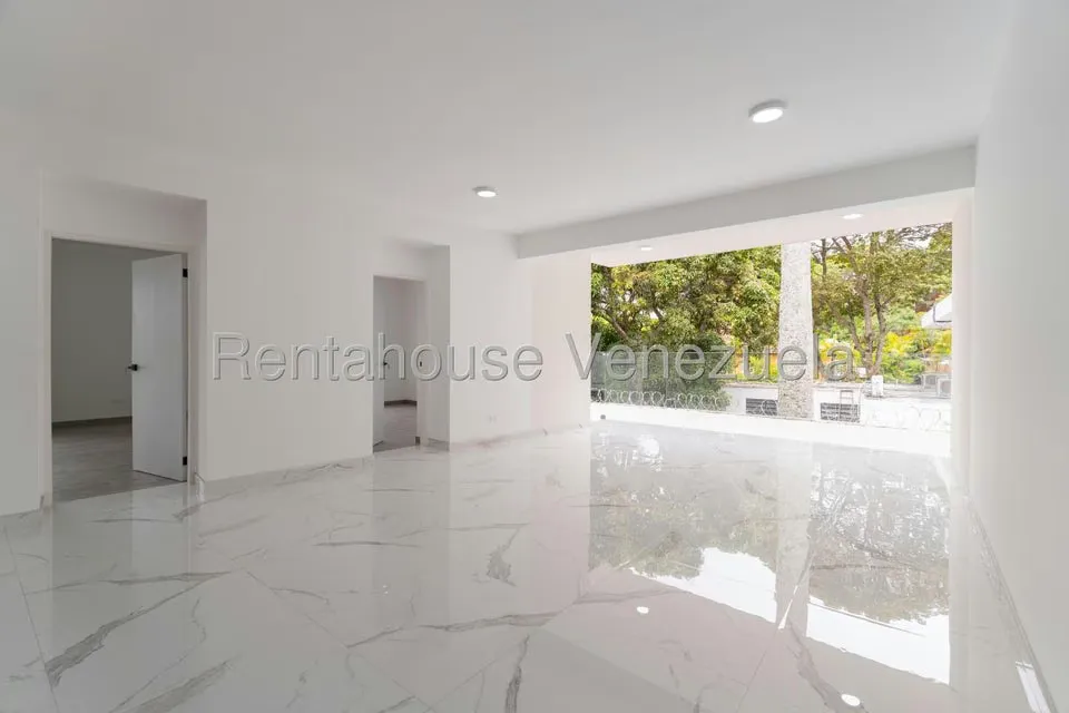 Casa (Duplex) en Venta en Country Club, Distrito Metropolitano - 53