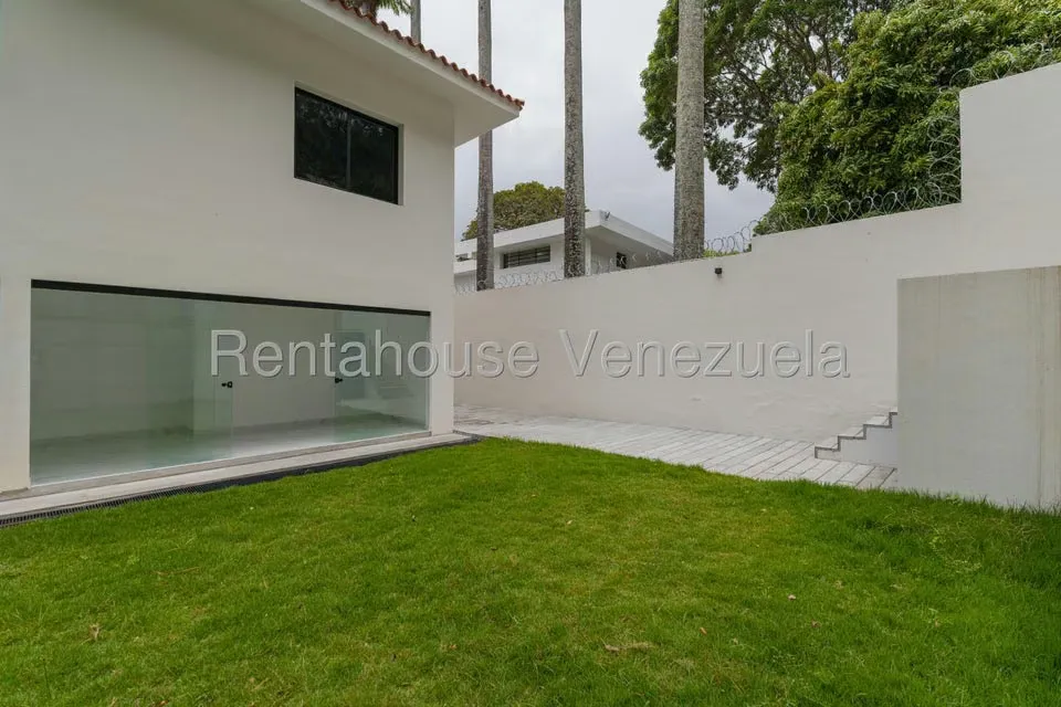 Casa (Duplex) en Venta en Country Club, Distrito Metropolitano - 78