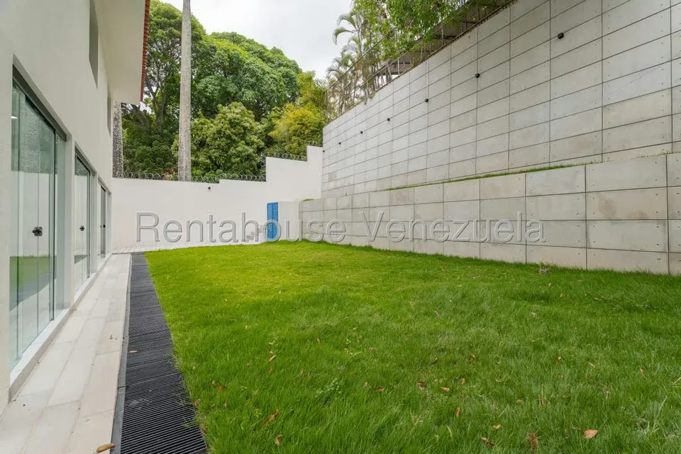 Casa (Duplex) en Venta en Country Club, Distrito Metropolitano - 79
