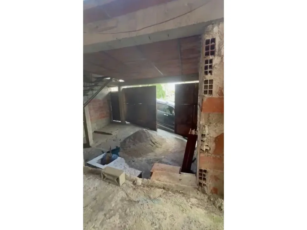 Vendo casa 400m2 San Antonio de Los Altos 1566 - 8