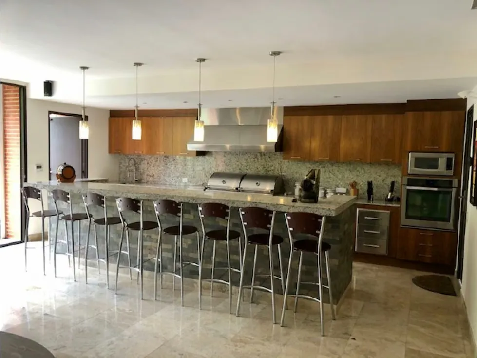 En venta, impecable PH parte alta de Los Palos Grandes - 6