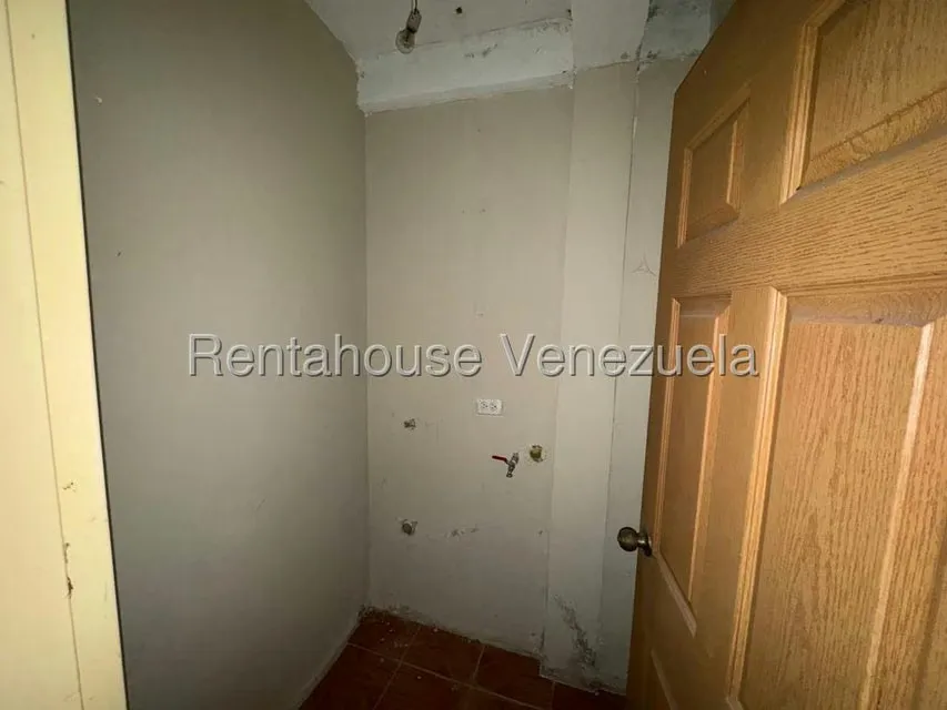 Casa (1 Nivel) en Venta en Contry Villas, Miranda - 24