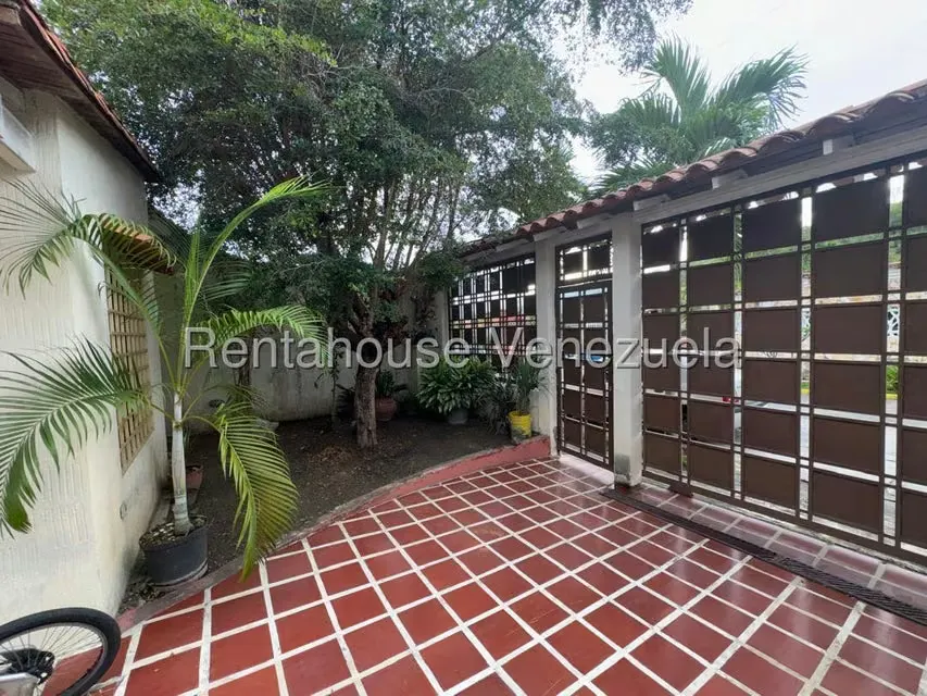 Casa (1 Nivel) en Venta en Contry Villas, Miranda - 9
