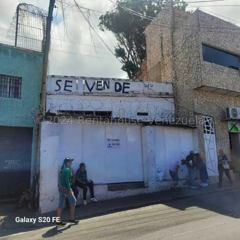 Terreno (Comercial) en Venta en Pariata, Vargas