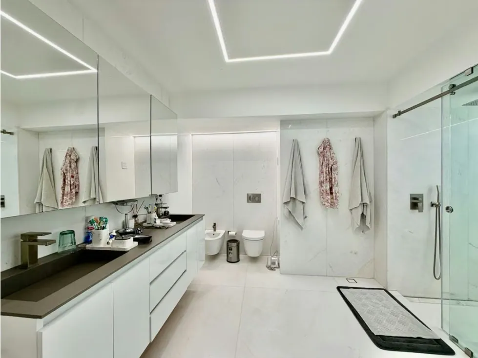 Se alquila apto 349m2 3h+s/5b/3p Altamira - 22