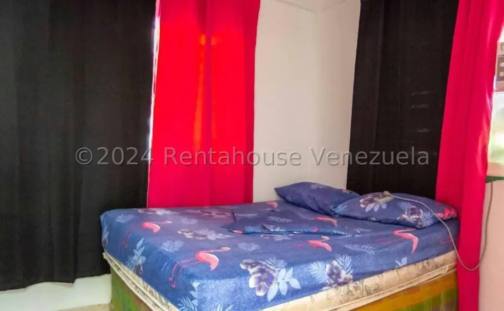 Casa (1 Nivel) en Venta en Corrales, Miranda - 14