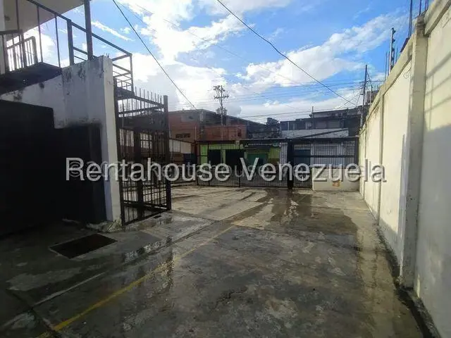Comercial (Consultorio Medico) en Alquiler en Centro, Lara - 18