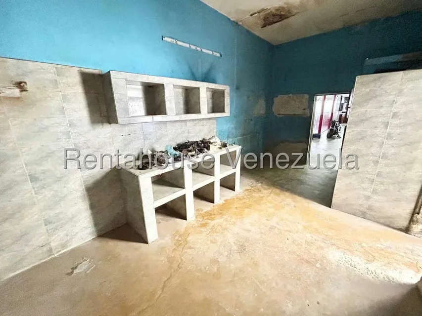 Local Comercial en Venta en Centro, Lara - 13