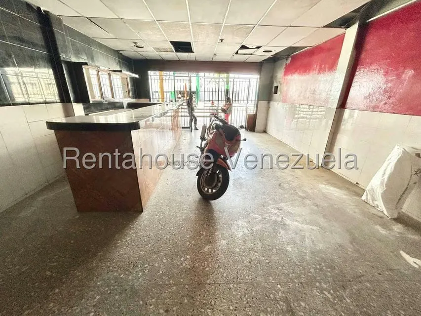Local Comercial en Venta en Centro, Lara - 3