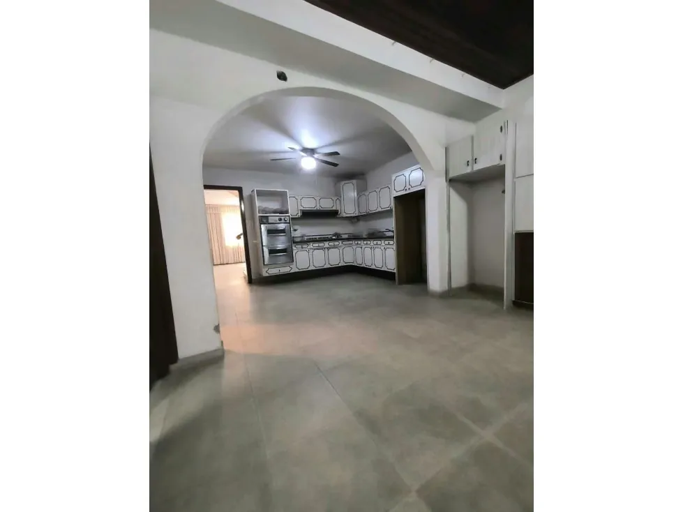 Vendo casa en calle cerrada 199m2 California Norte 8132 - 15