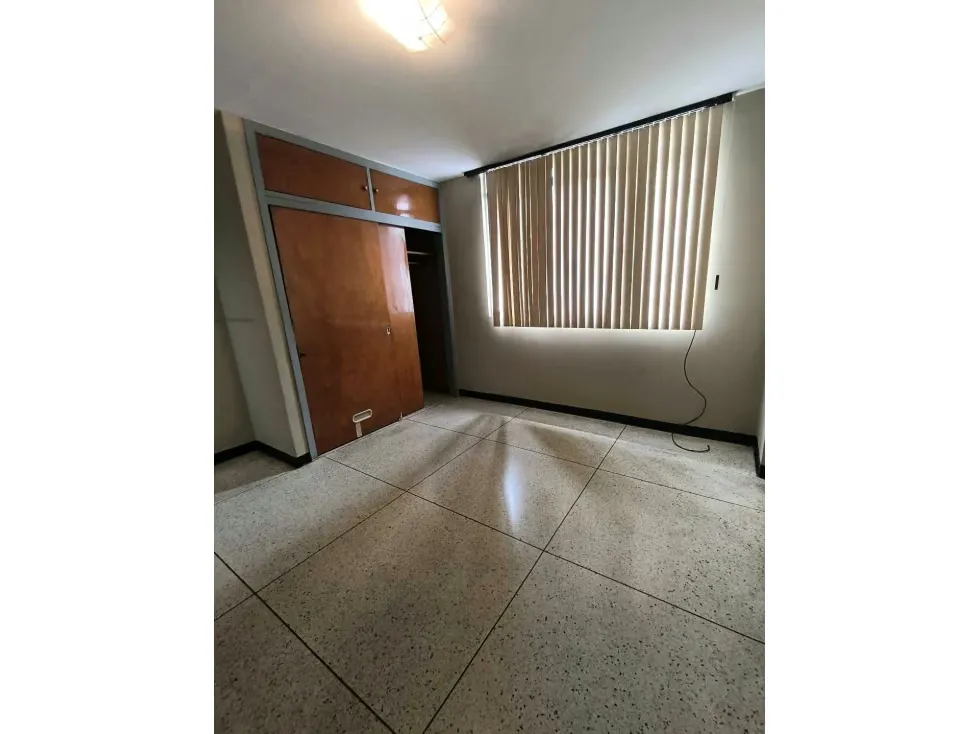 Vendo casa en calle cerrada 199m2 California Norte 8132 - 24