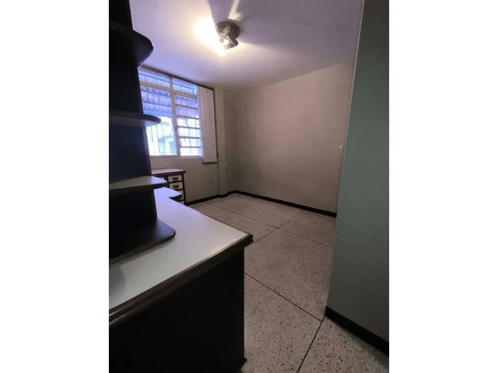 Vendo casa en calle cerrada 199m2 California Norte 8132 - 26