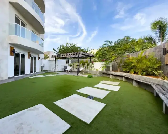 ¿APARTAMENTO O CASA? VIVE EL LUJO DEL PB EN SPARTACUS, JORGE COLL, CON LA MEJOR TERRAZA DE LA ISLA DE MARGARITA.