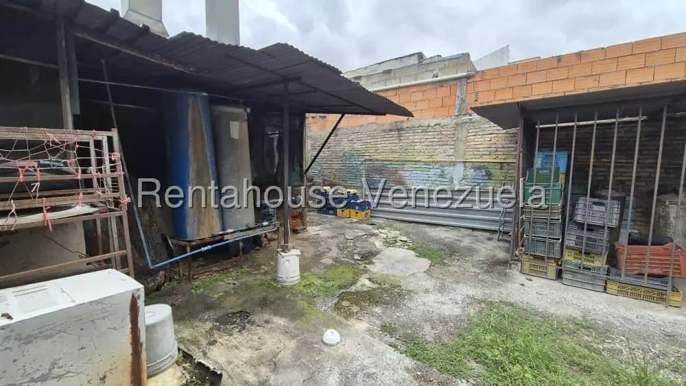 Local Comercial en Alquiler en Zona Este, Lara - 22